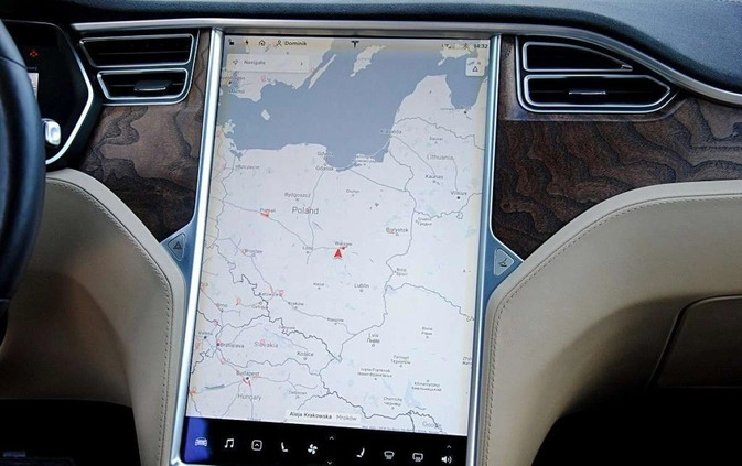 Tesla Model S cena 159900 przebieg: 84000, rok produkcji 2017 z Gniewkowo małe 326